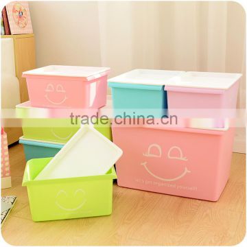 Q1127 Children's snacks, toys, clothes, storage boxes