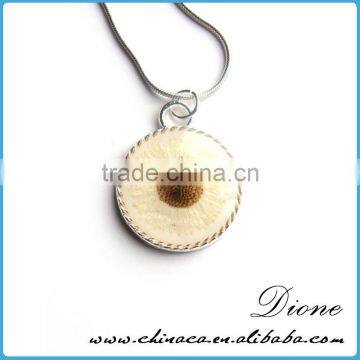 Handmade Clear Resin 30mm 20mm Dried Pressed Real Flower Pendant photo-5