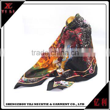 China Warm Soft Scarf Embroidery Beautiful photo-3