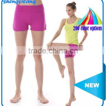 High Quality Women Gym Shorts Custom Fitness Yoga Pants in Guangzhou Manufacturer