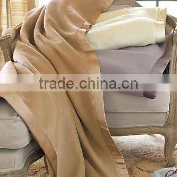 Luxury 100%Mulberry Silk Blanket