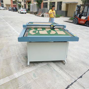 Hot Selling Garment Inkjet Cutting Plotter 1500*1200mm KAEMI Cutting Machine Flatbed Cutter photo-2