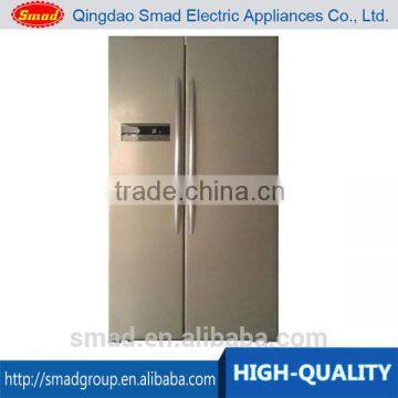 side by side refrigerator freezer with ice and water