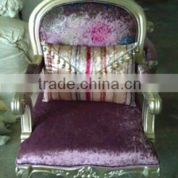 Classical Solid Wood Sofa photo-5