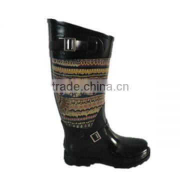 lady splicing pvc rain boots with buckle,outdoor wear-resistant boots,cheap customized water shoes