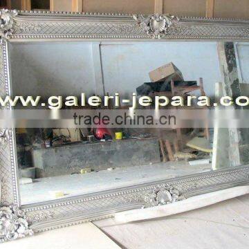 French Decorative Mirrored Furniture - Jepara Furniture