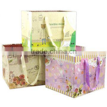 Fancy Paper Chocolate Gift Box photo-3