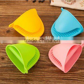 Silicone Glove Holder Clips,ice Scraper With Glove
