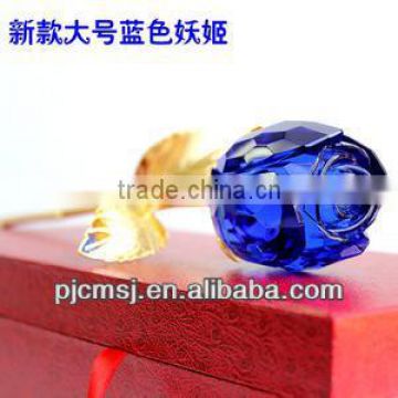 beautiful crystal rose as decoration or gifts