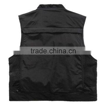 2015 New Arrival Men Quick-Drying Outdoor Multi-pocket Travel Vest Outdoor Photography Knitted Collar Vest 3L photo-2