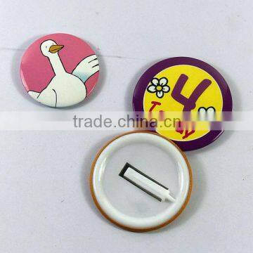 OEM custom made plastic tin button badge with safe pin, plastic clip button badge