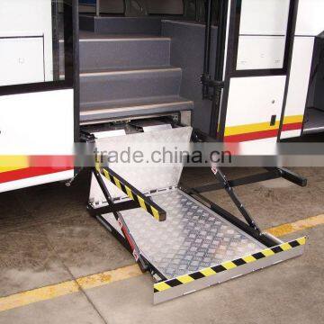 Electric Bus Wheelchair Lifts for Handicapped With CE Loading 350kg photo-5