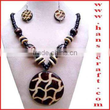 [super deal] Fashion Necklace