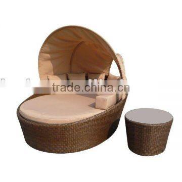 beautiful style rattan bed