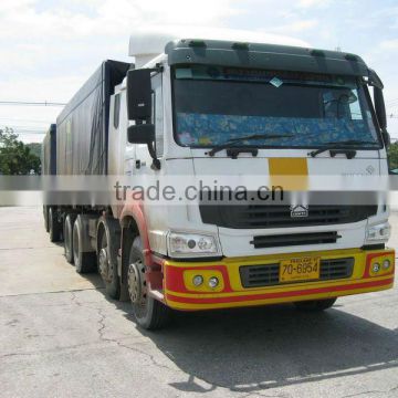 6X4 Sinotruk Howo tractor truck best price