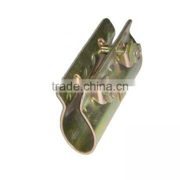 Galvanized pressed double coupler Sleeve