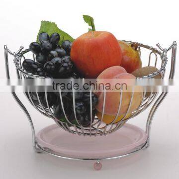 High Quality Steel Wire Vegetable And Fruit Basket With Plastic Tray