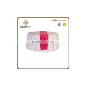 Popular Soft Quilt Satin Table Runner for Wedding Decoration photo-4