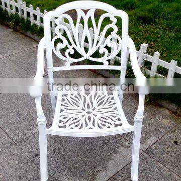 Arlau Cast Aluminum Patio Table and Chairs Set photo-3