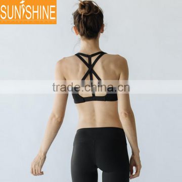 High Quality Yoga Wear Top Fashion Yoga Bra Custom Logo Tops