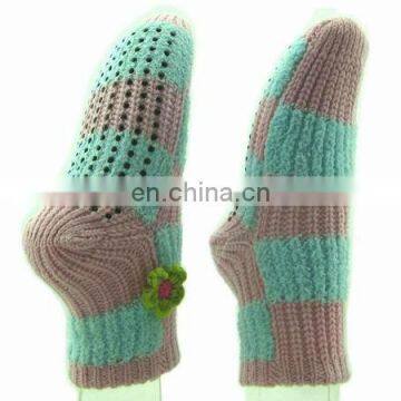 Non-slip socks , Indoor socks , knitted socks , Acrylic socks