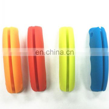 Silicone promotional gifts factory silicone bag carry handle