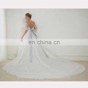 EBL-2828 A Scoope Beading Top Lace Applique 3/4 Sleeve Low V-back Satin Sash Tulle Long Train Graceful Bridal Ball Dress photo-2