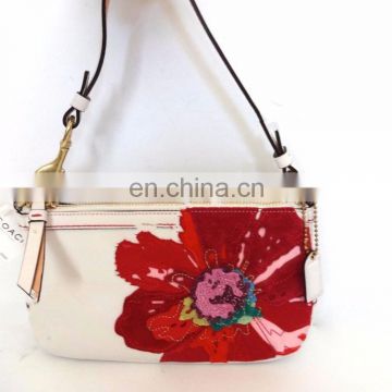 New Authentic Coach White Leather Poppy Flower Demi Shoulder Baguette Purse