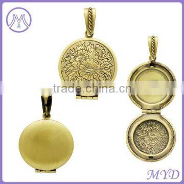 wholesale antique blank brass photo frame pendant