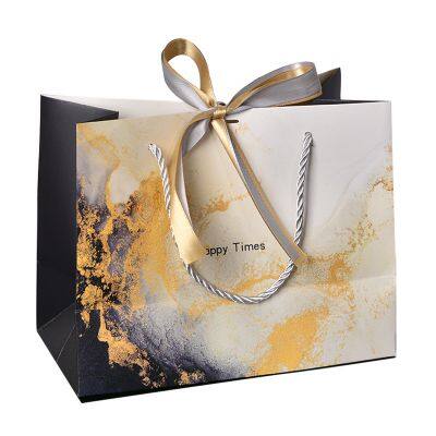 New Design Paper Luxury Packaging Bag With Handle