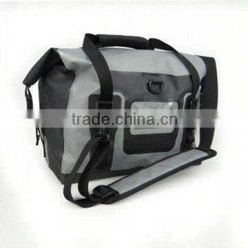 2014 Durable waterproof duffel bag for hiking