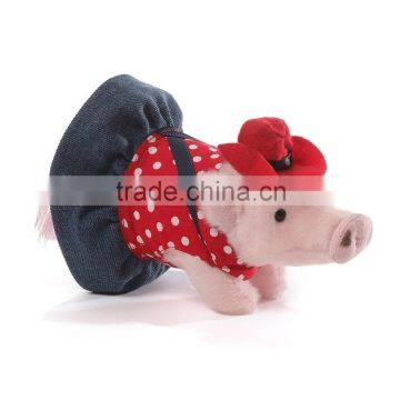 St beautiful pig girl toys soft plush type with plastic material squeaky pig toys