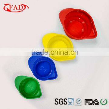 100% food grade folding silicone measuring cup of 4 size