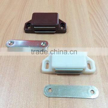 Plastic Magnetic Door Catch for Cabinet