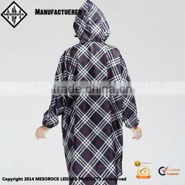 Free Size Reusable Unisex Waterproof Portable Raincoat Emergency Rain Poncho photo-4