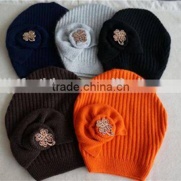 Ladies cashmere Knit hat with flower