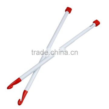 Custom Red & White PP Plastic Hollow Knitting Needle Handle Crochet Hook