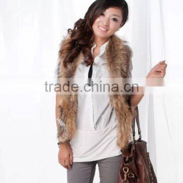 Brown Rabbit Fur Knitted Vest Dyed Color Raccoon Fur Vest for Women Spring Fall Winter photo-2