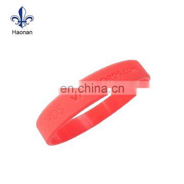 Merchandise custom design cheap dj silicone bracelet glow in the dark