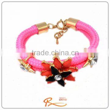 Wholesale china merchandise handmade bracelet