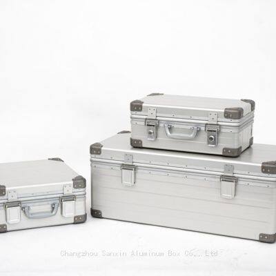 Customizable Aluminum Alloy Toolbox – Tailored Liner Design for Versatile Storage photo-4