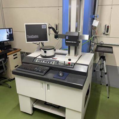 RONDCOM 54DX Roundness Measuring Machine