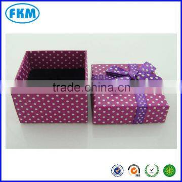 Fancy Design Glossy Gift Paper Packaging Box with Ribbon Closure