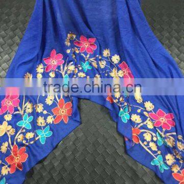 New Style Viscose Colorful Flower Fashion Woman Shawl Embroidery Designs
