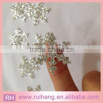 hot sale exquisite snowflake brooch rhinestones snow flake winter sell/2015 Chirstmas snowflake button