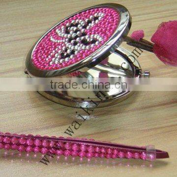 beauty care tool with crystal mirror