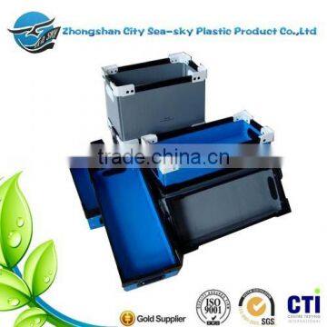 different size plastic packing box