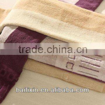 Yellowish pink color bath border towels