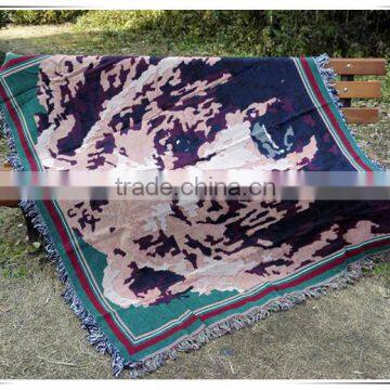 New Design Woven Embroidery Throws and Blankets With Custom Design