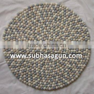 Soft Colors Handmade Felt Ball Mat Carpets for Prayers